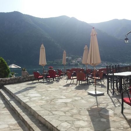 Kamena Palata Apartments Kotor Exteriör bild
