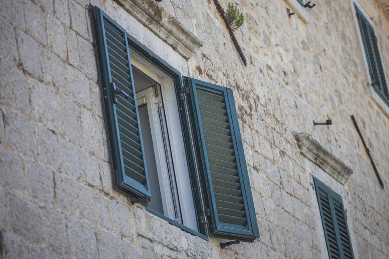 Kamena Palata Apartments Kotor Exteriör bild