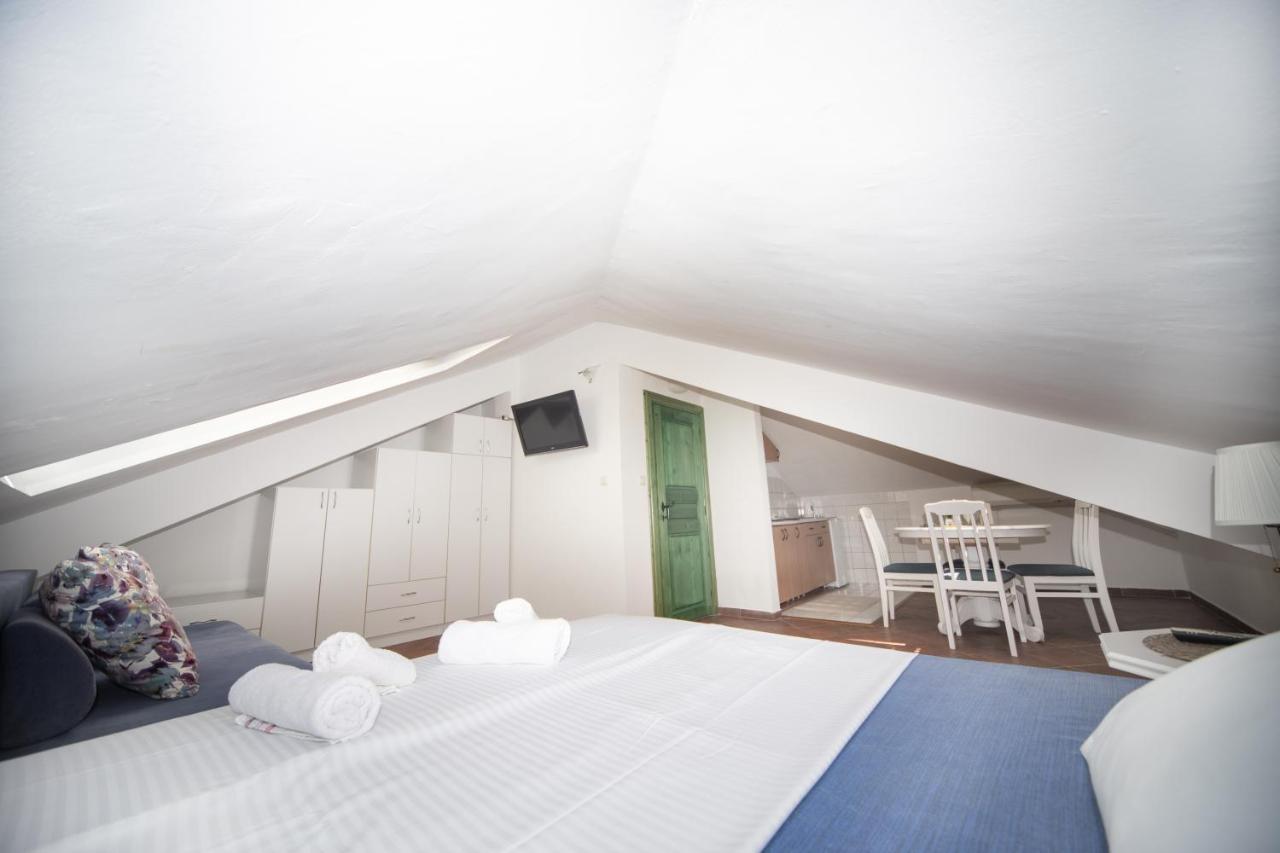 Kamena Palata Apartments Kotor Exteriör bild