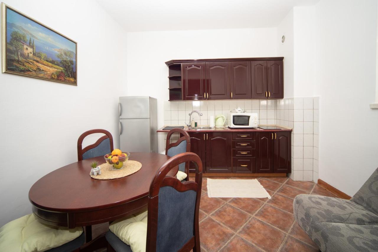 Kamena Palata Apartments Kotor Exteriör bild