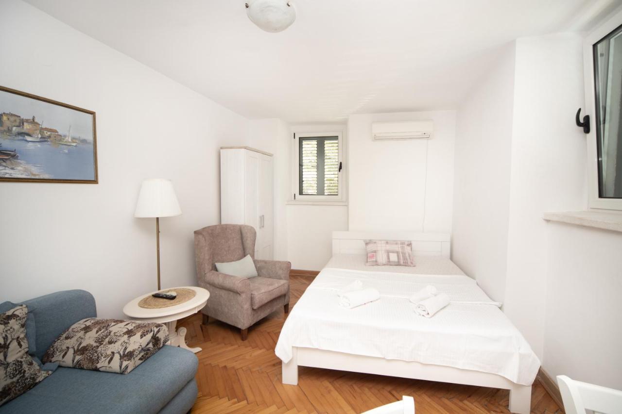 Kamena Palata Apartments Kotor Exteriör bild